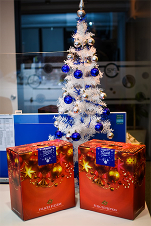 03 RRHH Cajas navideñas